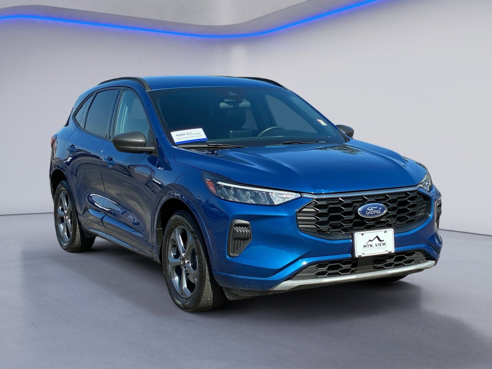 Certified 2023 Ford Escape ST-Line AWD/4WD image 4