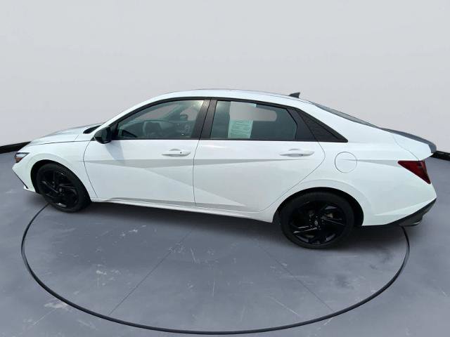 Used 2026 Hyundai Elantra Sport FWD image 3