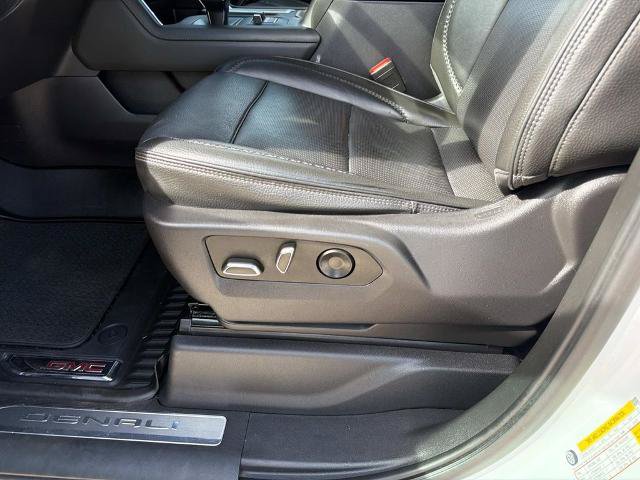 Used 2022 GMC Sierra 1500 Denali w/ Denali Reserve Package AWD/4WD image 21
