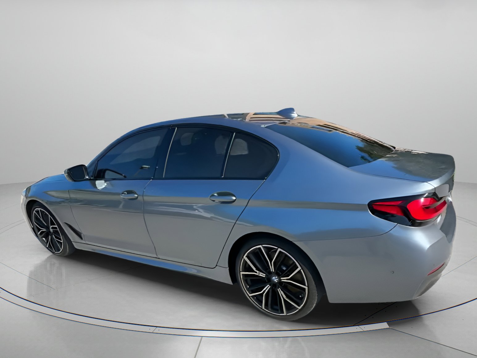 Used 2021 BMW 530i w/ M Sport Package RWD image 21