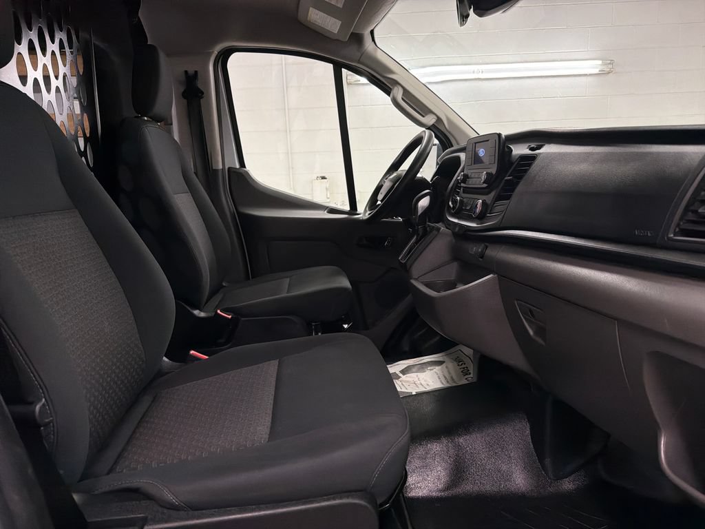 Certified 2025 Ford Transit 250 Low Roof w/ Exterior Upgrade Package RWD image 29