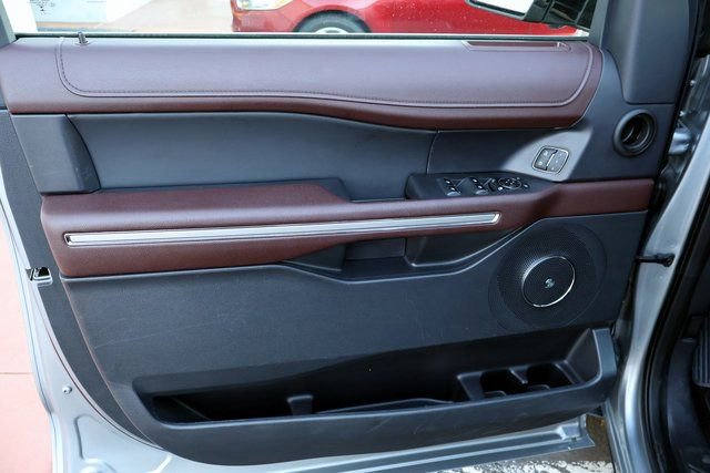 Certified 2024 Ford Expedition Max Limited image 33