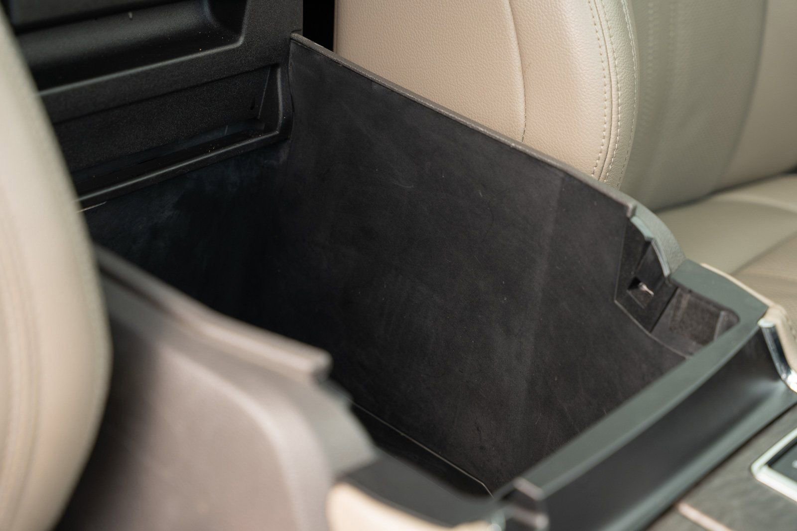 Certified 2021 Ford Expedition Limited image 12