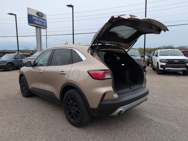 Certified 2020 Ford Escape SE FWD image 17
