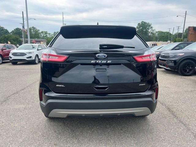 Certified 2024 Ford Edge SEL w/ Convenience Package AWD/4WD image 5