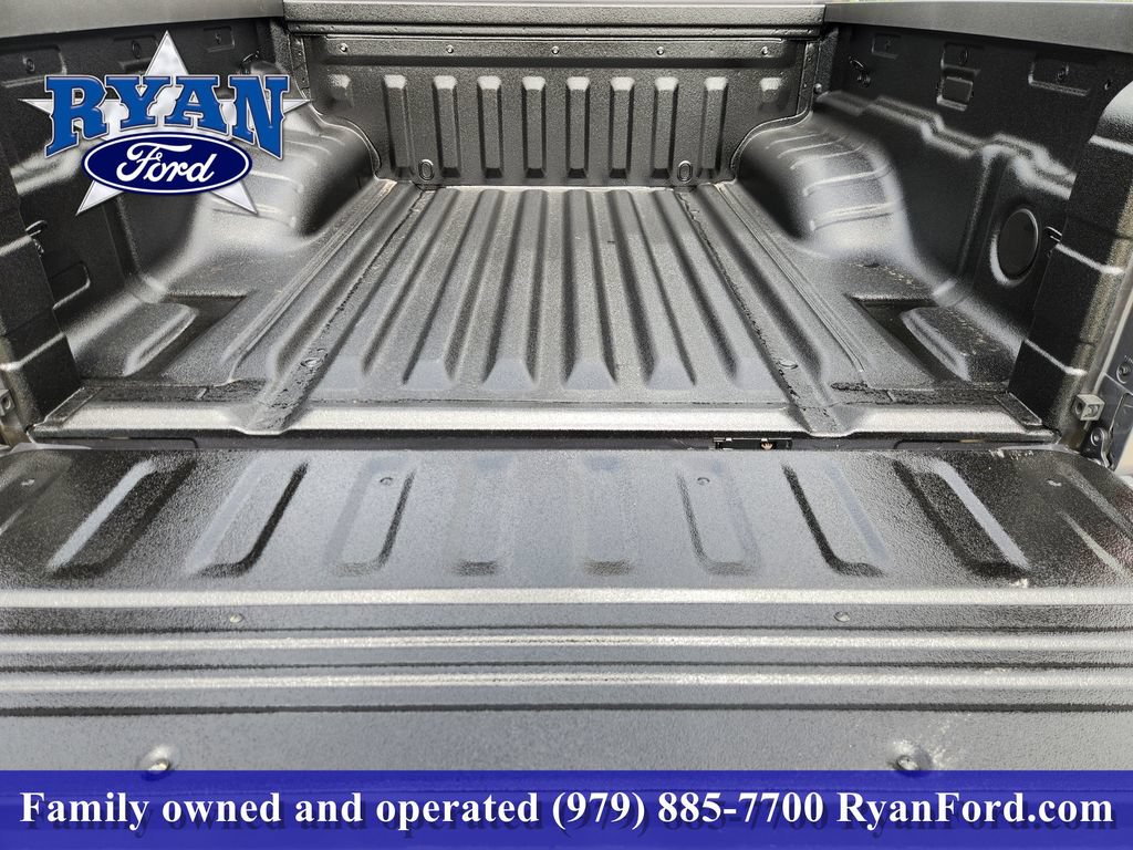 Used 2025 Nissan Frontier PRO-4X AWD/4WD image 22