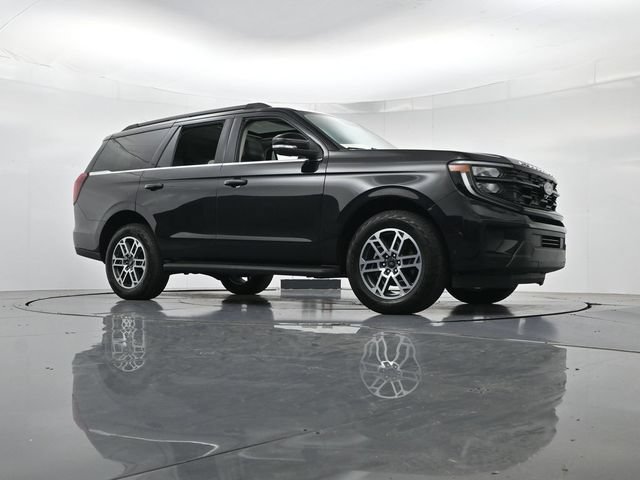 Certified 2025 Ford Expedition Active AWD/4WD image 39