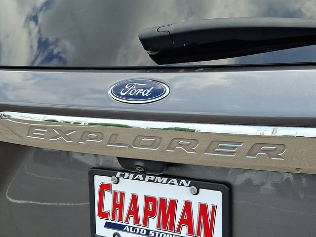 Certified 2021 Ford Explorer XLT w/ Equipment Group 202A AWD/4WD image 32