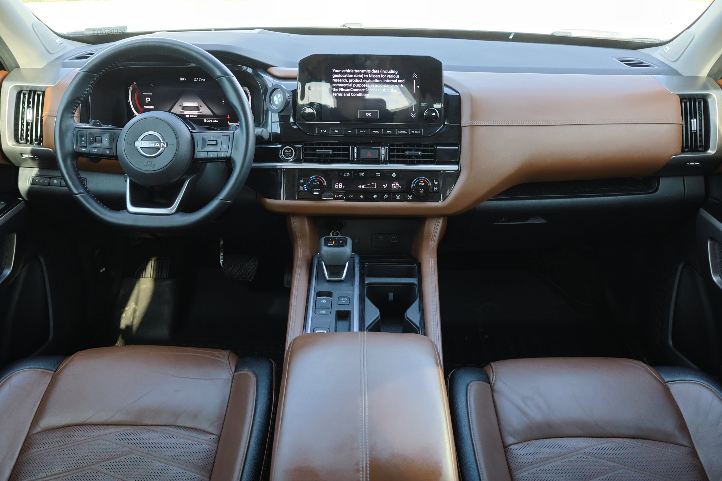 Used 2022 Nissan Pathfinder Platinum w/ Cargo Package image 27