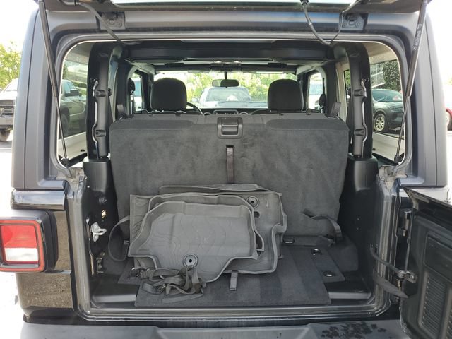 Used 2022 Jeep Wrangler Sport AWD/4WD image 25