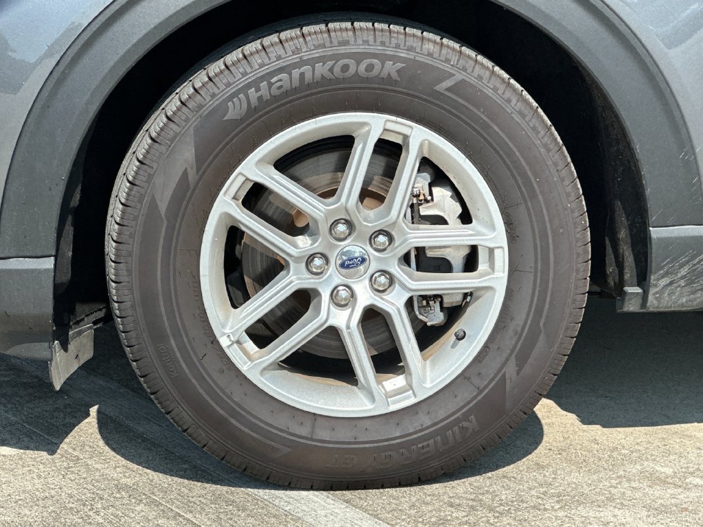 Certified 2026 Ford Explorer Active w/ Active Comfort Package RWD image 28