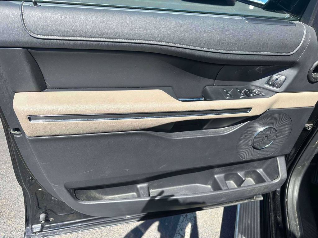 Certified 2023 Ford Expedition Max XLT AWD/4WD image 16