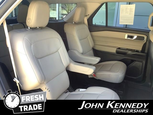 Certified 2020 Ford Explorer XLT w/ Equipment Group 202A AWD/4WD image 25