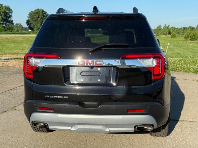 Used 2023 GMC Acadia SLT image 4