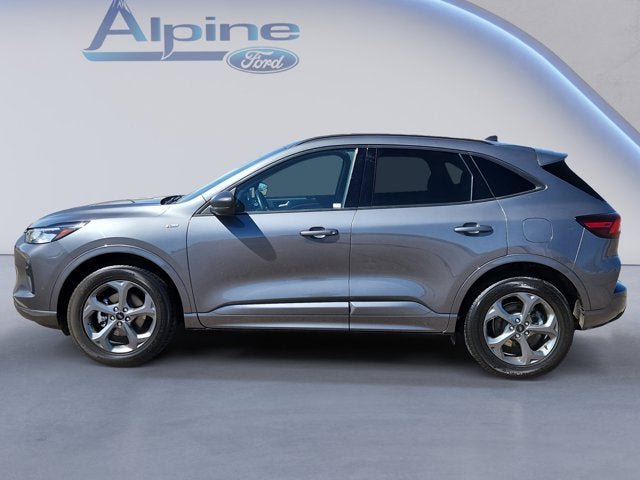 Certified 2024 Ford Escape ST-Line AWD/4WD image 2