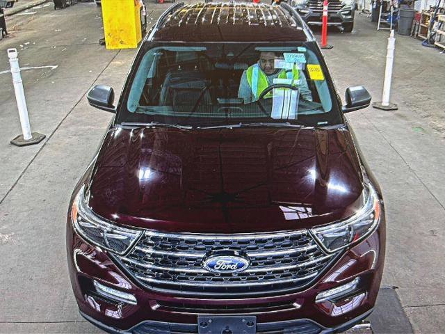 Certified 2023 Ford Explorer XLT w/ Equipment Group 202A image 6