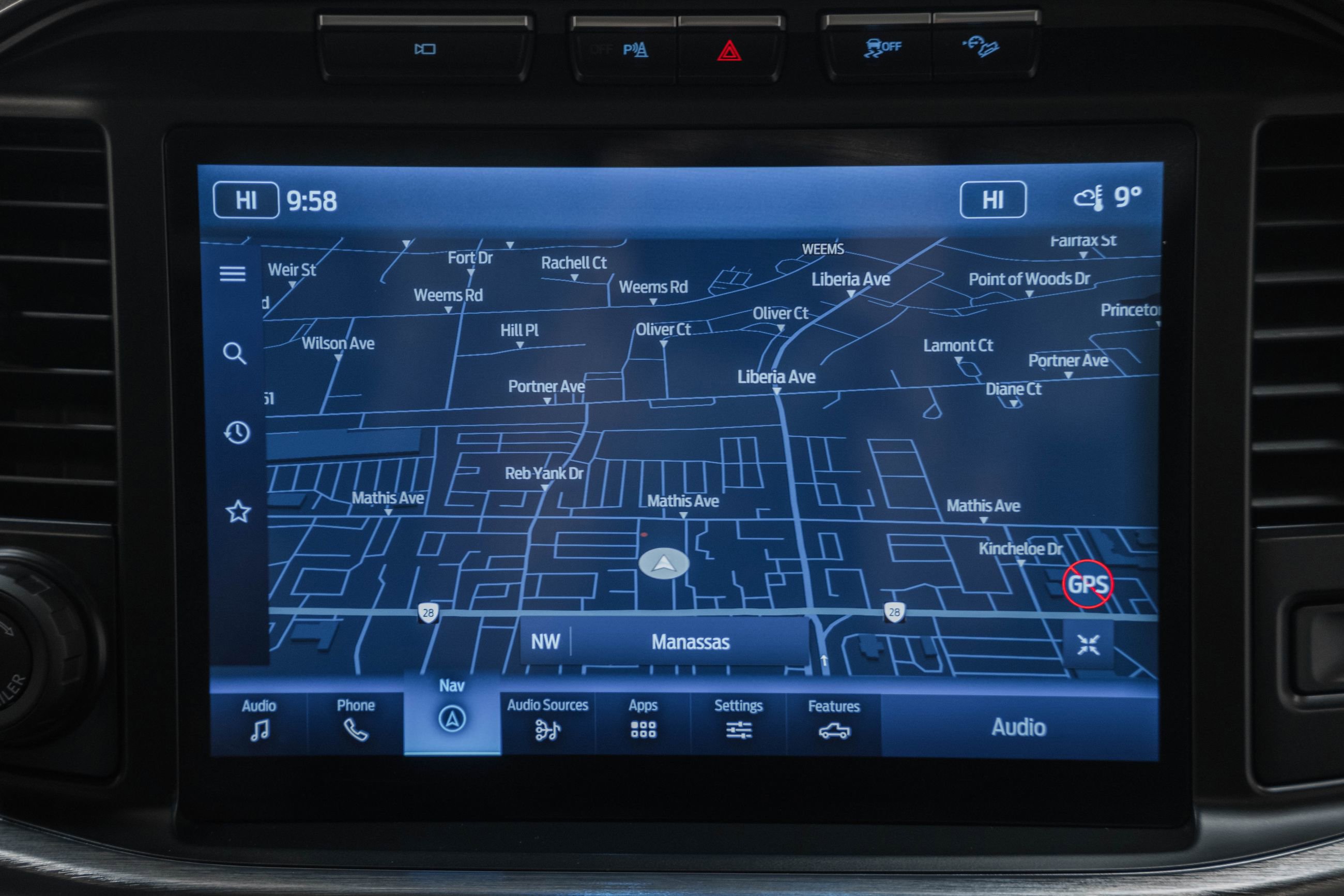 Certified 2023 Ford F150 Lariat w/ Equipment Group 502A High image 29