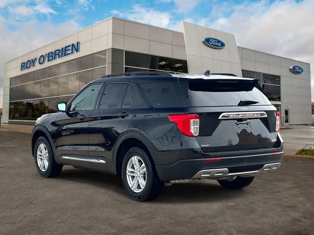 Certified 2023 Ford Explorer XLT w/ Equipment Group 202A image 3