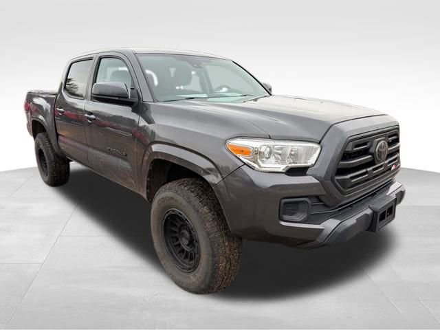 Used 2019 Toyota Tacoma SR image 5