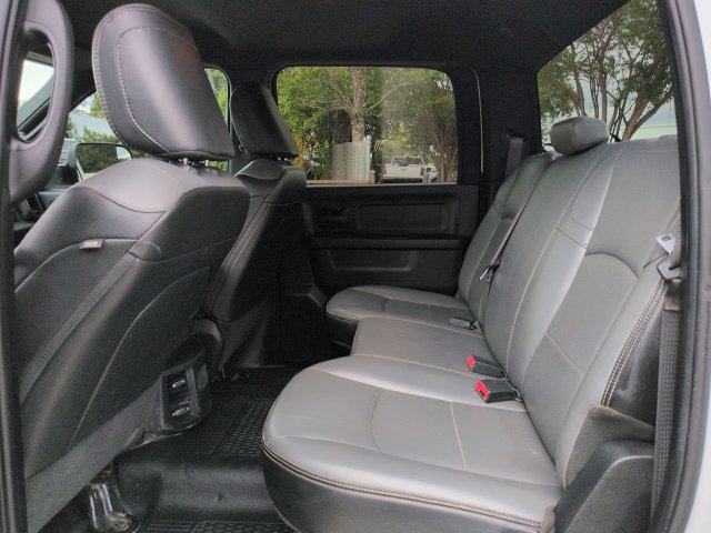 Used 2022 RAM 2500 Tradesman w/ Chrome Appearance Group AWD/4WD image 16