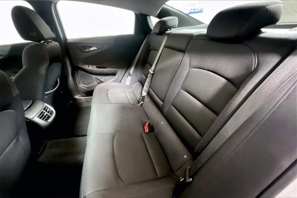 Used 2024 Chevrolet Malibu LT image 21