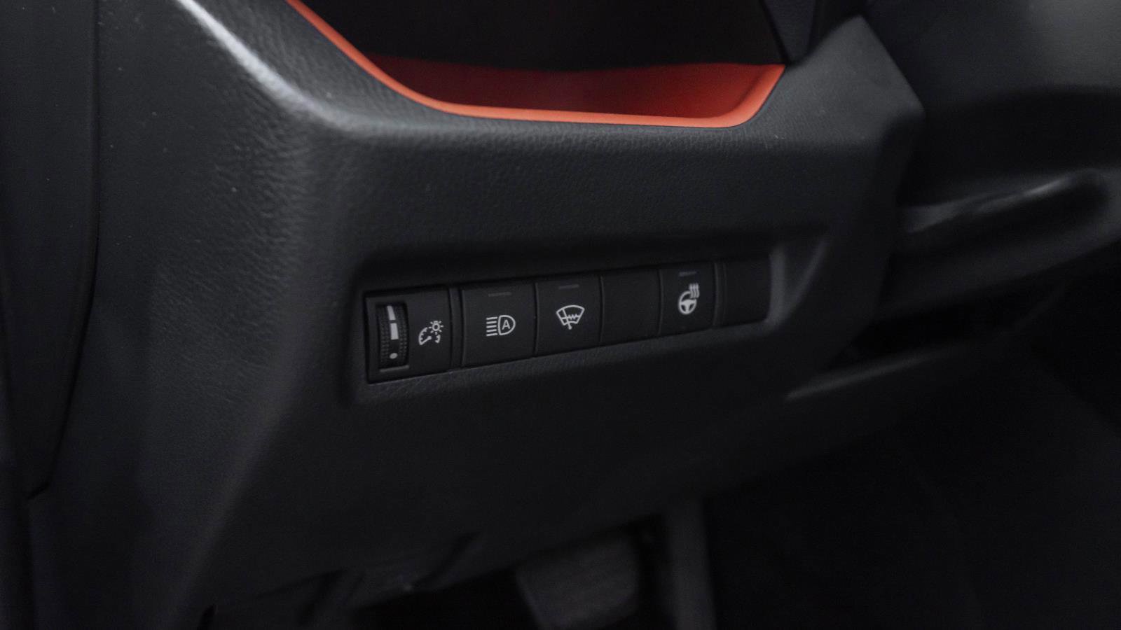 Used 2020 Toyota RAV4 Adventure image 16