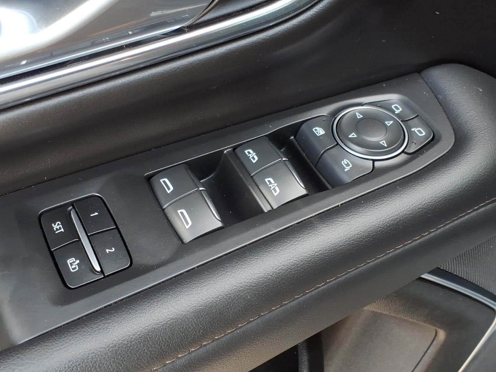 Used 2024 Chevrolet Tahoe High Country w/ Advanced Technology Package image 12