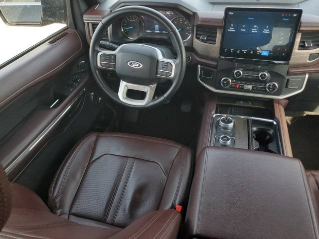 Certified 2023 Ford Expedition Limited AWD/4WD image 5