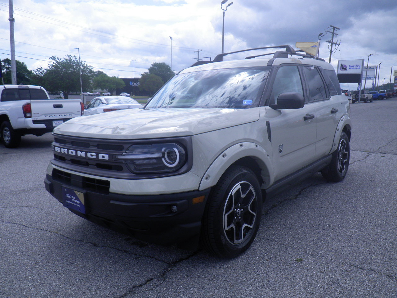 Certified 2024 Ford Bronco Sport Big Bend w/ Convenience Package AWD/4WD image 3