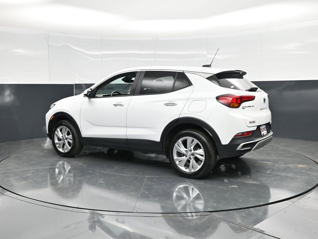 Used 2025 Buick Encore GX Preferred AWD/4WD image 7