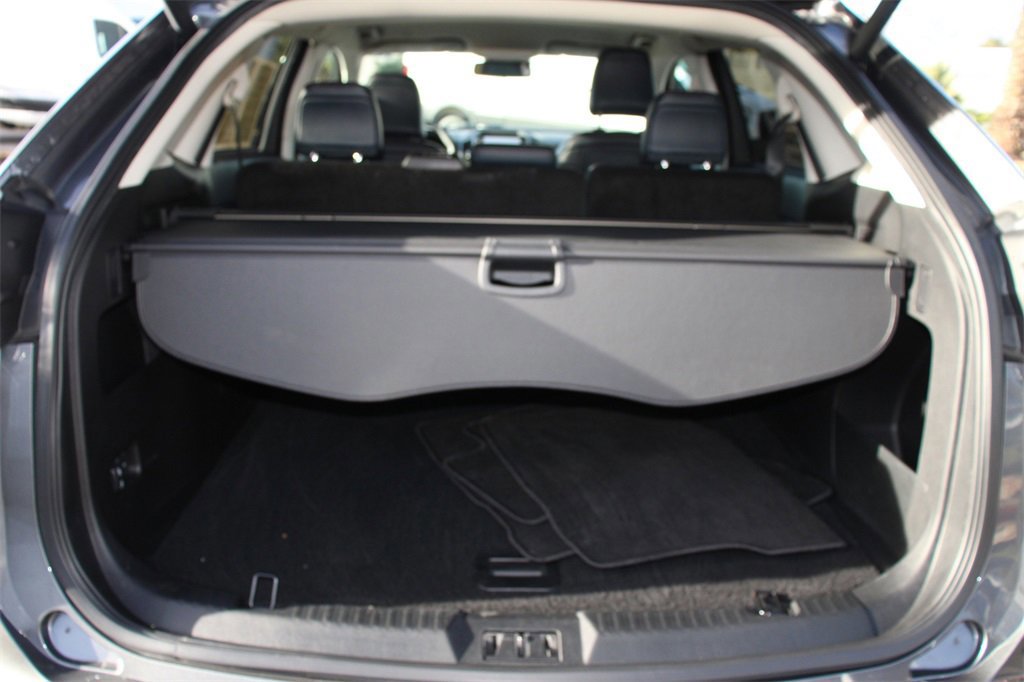 Certified 2024 Ford Edge SEL w/ Sport Appearance Package image 26