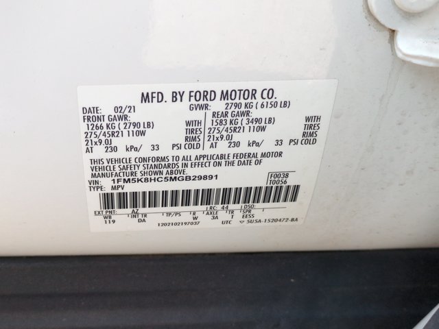 Certified 2021 Ford Explorer Platinum w/ Equipment Group 601A AWD/4WD image 40