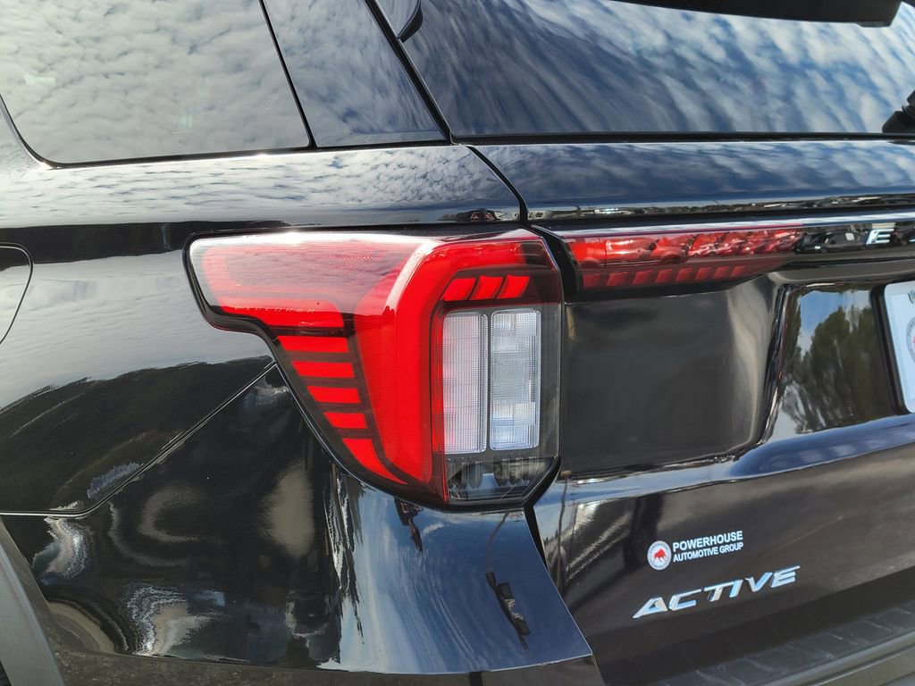 Certified 2025 Ford Explorer Active image 12