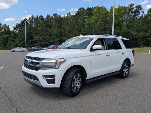 Certified 2024 Ford Expedition Limited AWD/4WD image 3