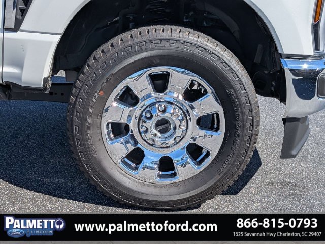 Certified 2025 Ford F250 King Ranch w/ Chrome Package AWD/4WD image 10
