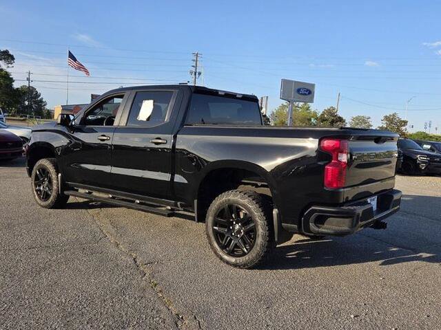 Used 2023 Chevrolet Silverado 1500 Custom Trail Boss AWD/4WD image 9