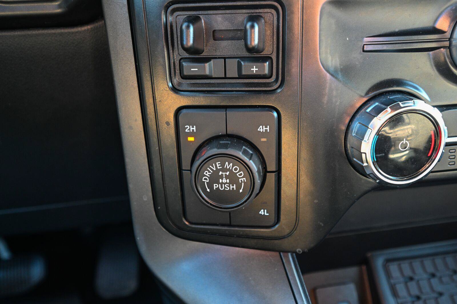 Certified 2024 Ford F150 XLT w/ Equipment Group 302A MID AWD/4WD image 35
