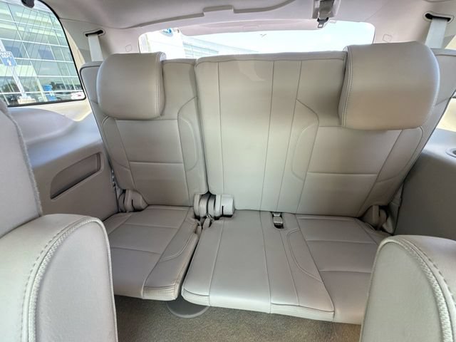 Used 2017 GMC Yukon Denali w/ Open Road Package AWD/4WD image 24