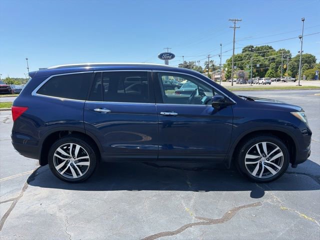 Used 2018 Honda Pilot Touring image 8