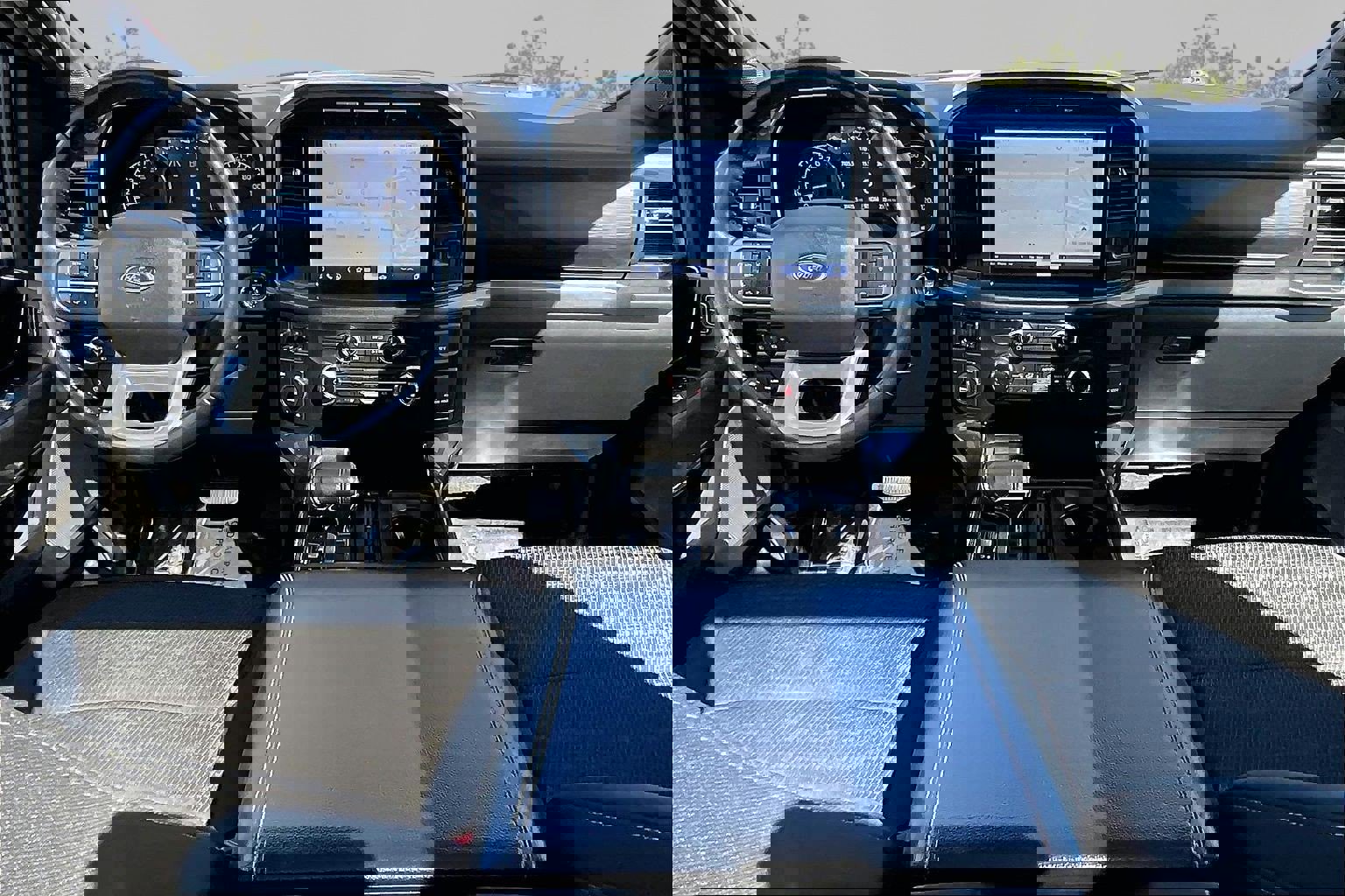 Certified 2022 Ford F150 XLT w/ Equipment Group 302A High image 16