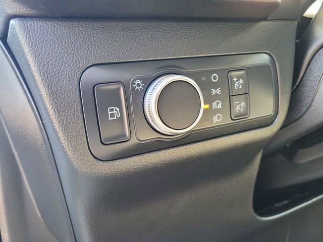 Certified 2022 Ford Escape SE image 17