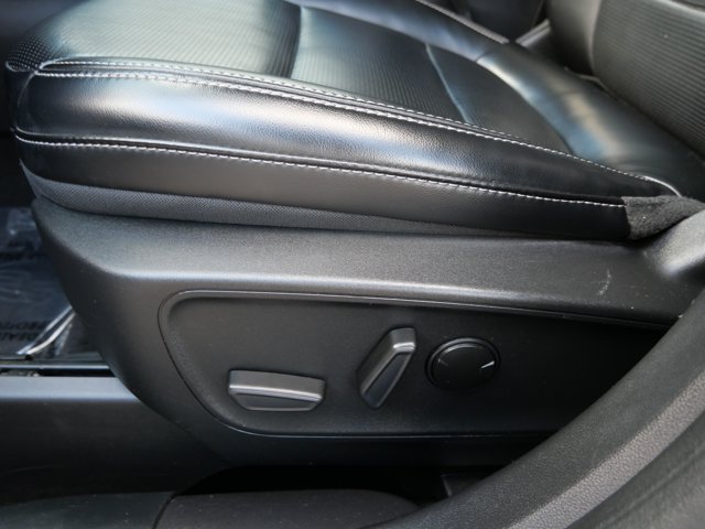 Certified 2023 Ford Escape Platinum AWD/4WD image 18