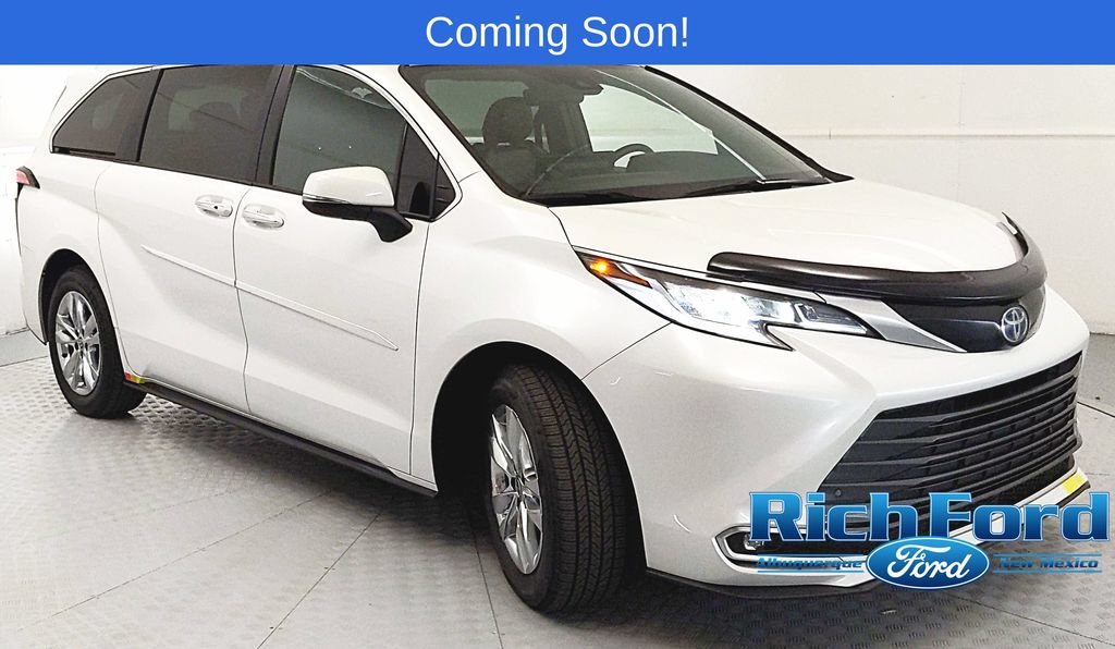 Used 2025 Toyota Sienna Limited