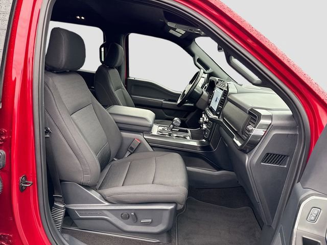 Certified 2022 Ford F150 XLT w/ Equipment Group 302A High image 29