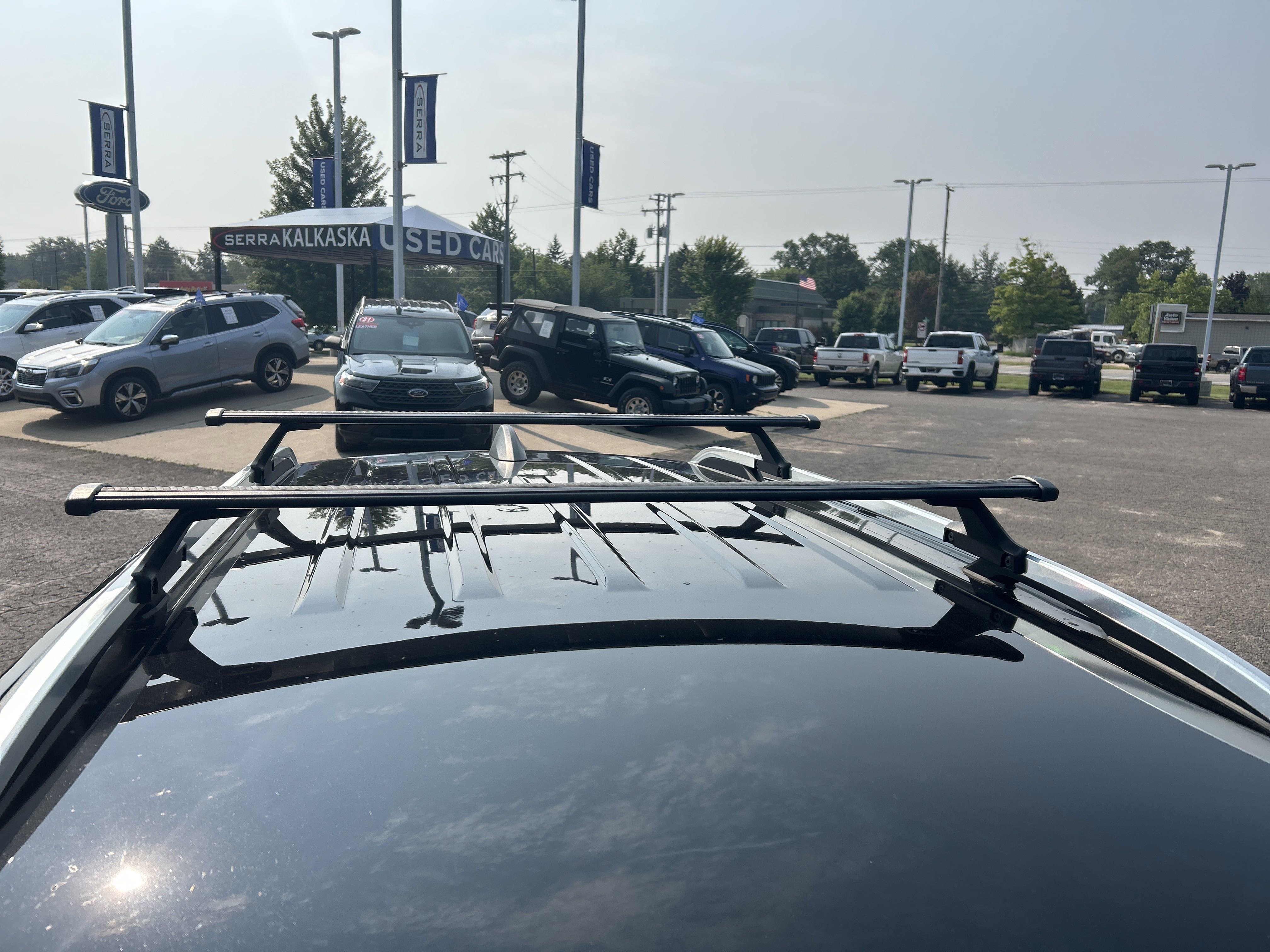 Used 2020 Chevrolet Equinox LT w/ Midnight Edition image 34