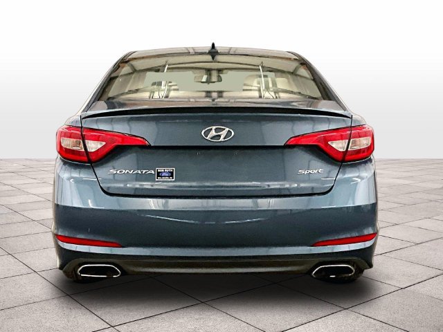 Used 2017 Hyundai Sonata Sport FWD image 4