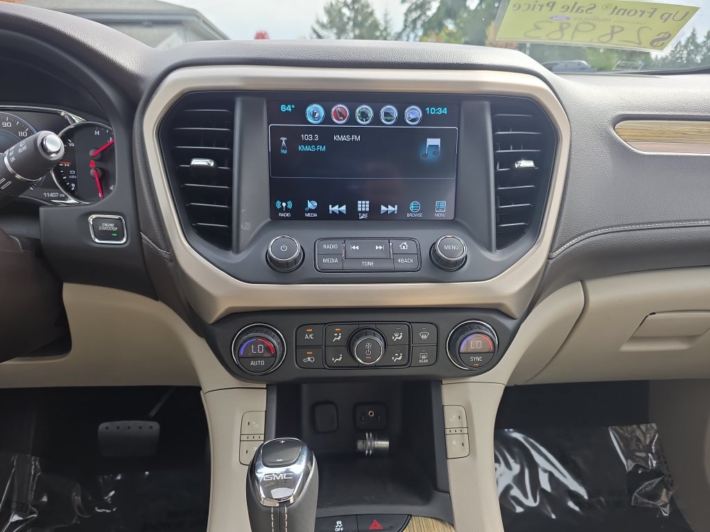Used 2019 GMC Acadia Denali w/ Technology Package AWD/4WD image 28