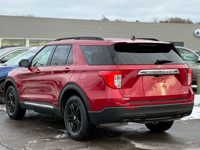 Certified 2023 Ford Explorer XLT image 5