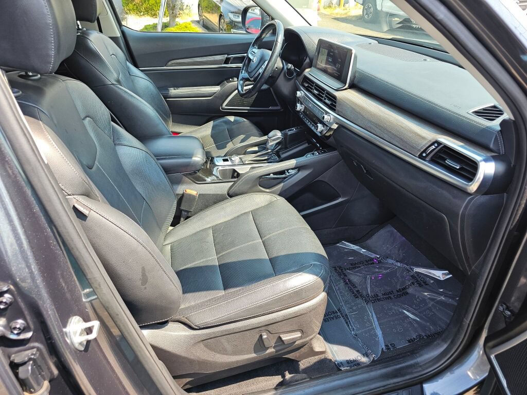 Used 2021 Kia Telluride EX w/ EX Premium Package AWD/4WD image 12