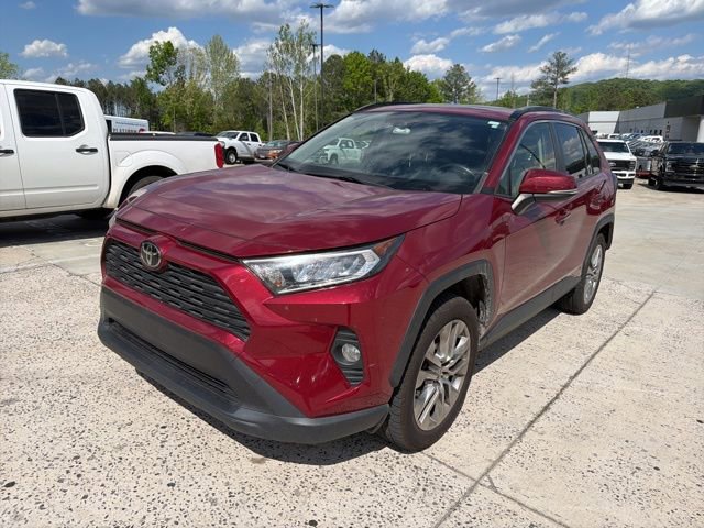 Used 2020 Toyota RAV4 XLE Premium FWD video 3